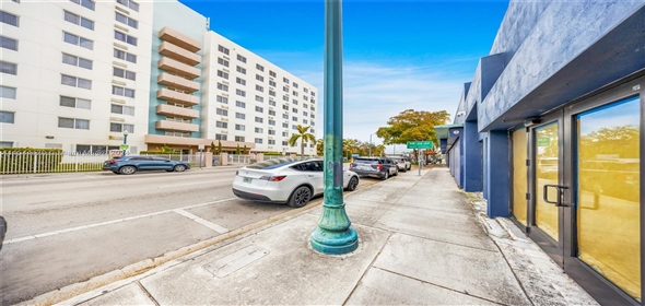 2248 SW 8th St Miami Florida, 33135 | Commercial Office