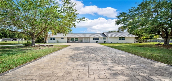 16760 SW 296th St Homestead Florida, 33030 | Spectacular Single Family Home