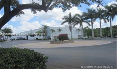 Commercial Property for Sale in Pembroke Pines Florida 33029