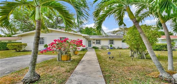 3750 Percival Ave Coconut Grove Florida, 33133 | Beautiful Single Family Home