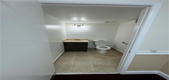 10550 NW 77 Ct # 213 , HIALEAH GARDENS Virginia Gardens Florida, 33166 | Commercial Property