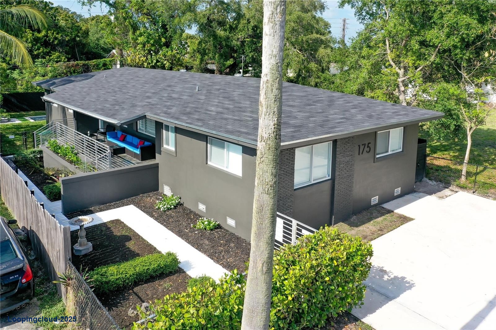 Spectacular Single Family Home