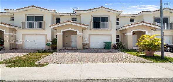 13978 Sw 260th St #103 Homestead Florida, 33032 | Spacious Townhouse in Homestead