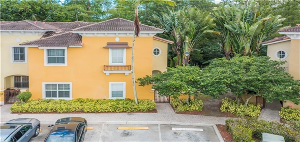 3481 Merrick Ln # 301 Margate Florida, 33063 | Gorgeous townhouse