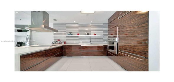 1100 Biscayne Bl # 5704 Miami Florida, 33131 | Beautiful condo