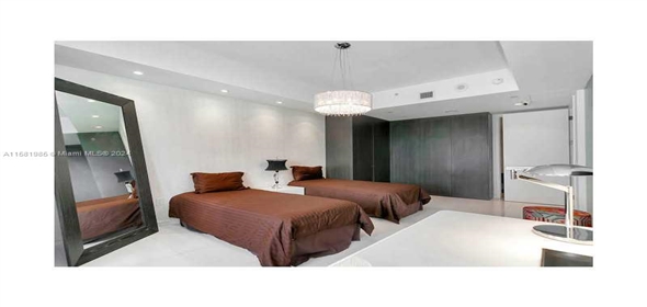 1100 Biscayne Bl # 5704 Miami Florida, 33131 | Beautiful condo