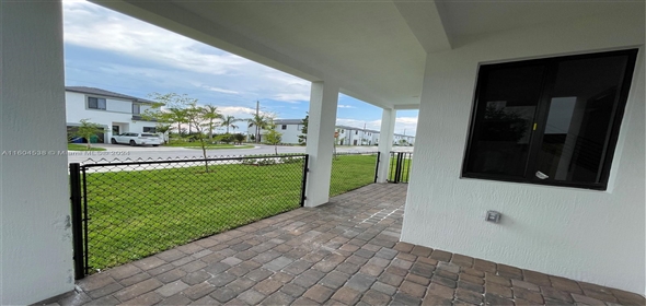 13624 SW 158th Ave, # 1364 Miami Florida, 33196 | Beautiful Townhouse