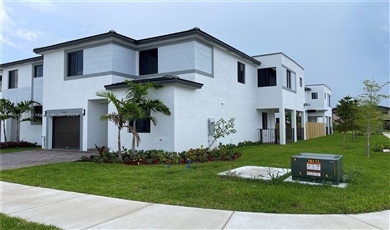 13624 SW 158th Ave, # 1364 Miami Florida, 33196 | Beautiful Townhouse