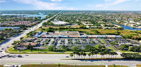 17025 SW 1st Street Pembroke Pines Florida, 33027 | Beautiful Townhouse