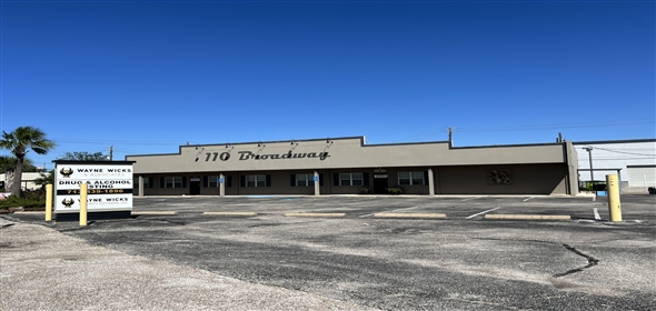 110 N Broadway St, La Porte Texas, 77571 | LA PORTE OFFICE/RETAIL COMPLEX