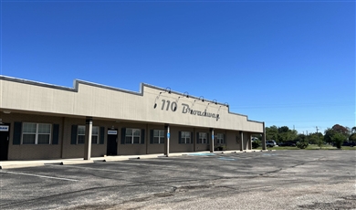 110 N Broadway St, La Porte Texas, 77571 | LA PORTE OFFICE/RETAIL COMPLEX