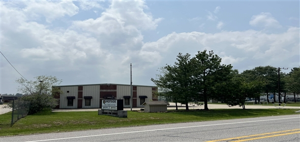 12080 FM 3083 Conroe Texas, 77301 | INDUSTRIAL WAREHOUSE IN CONROE