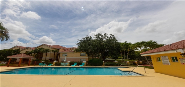 7630 Westwood Dr # 303 TAMARAC, FL 33321-2300 Tamarac Florida, 33321 | Beautiful Condo