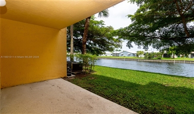 7630 Westwood Dr # 303 TAMARAC, FL 33321-2300 Tamarac Florida, 33321 | Beautiful Condo