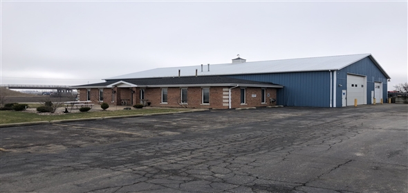 825 E North St Elburn Illinois, 60119 | Beautiful Commercial property