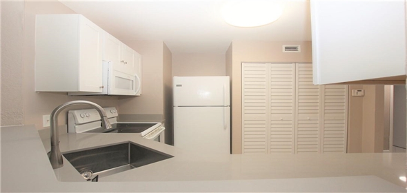 3461 NW 44th St # 104 Fort Lauderdale Florida, 33309 | Beautiful Condo