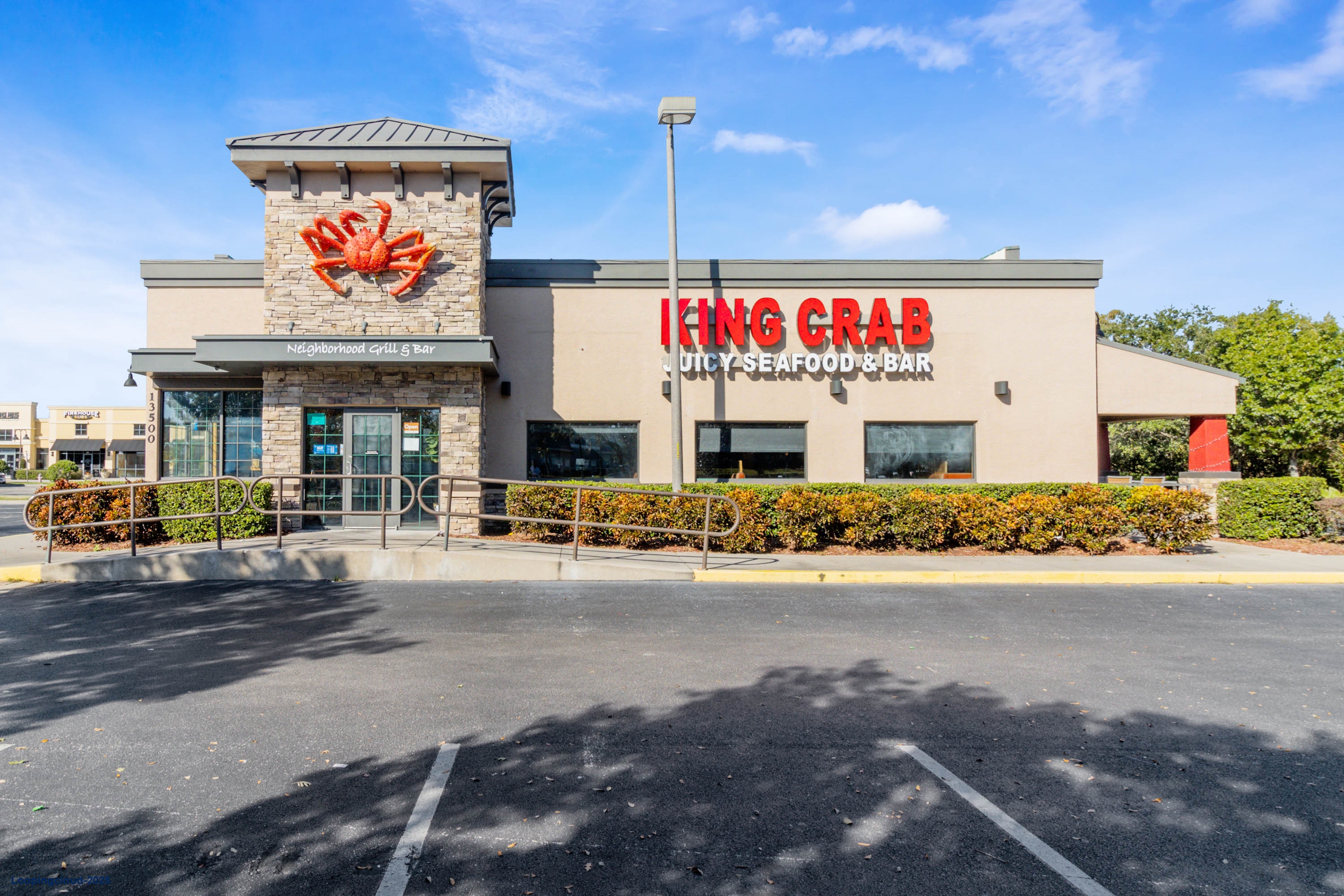 Single tenant triple net lease