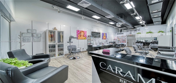 Fontainebleau Miami Florida, 33126 | Full-Service Beauty Salon