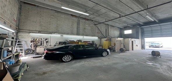 1 Homestead Florida, 33032 | Bodyshop For Sale In Princeton Homestead