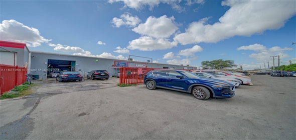 Hialeah Miami Florida, 33147 | Paint & Bodyshop For Sale In Hialeah