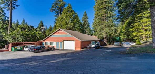 31880 Highway 108 Strawberry California, 95375 | Strawberry Inn