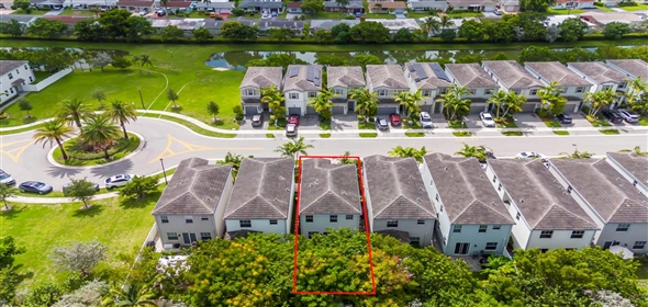 4743 NW 48th Ter TAMARAC, FL 33319-3631 Tamarac Florida, 33319 | Spectacular Single Family Home