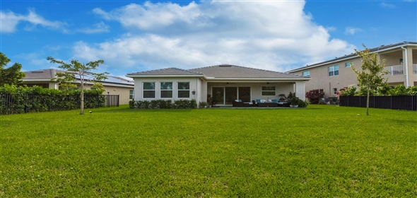 15642 Goldfinch Circle Westlake Loxahatchee Florida, 33470 | Spectacular Single Family Home