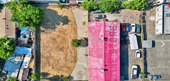 27 E Birch Fresno California, 93650 | Spacious 4000 sqft Warehouse
