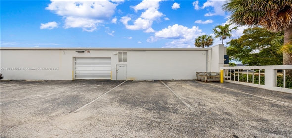 8125 NW 33rd St # 8125 Doral Florida, 33122 | Beautiful Commercial property