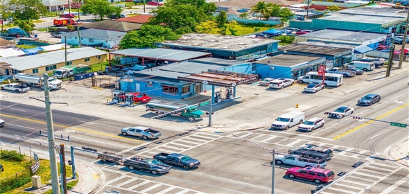 3195 NW 54th St Miami Florida, 33142 | Exceptional Gas station