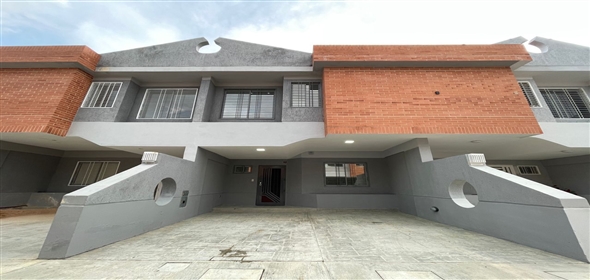 Villas Santa Cruz San Diego Carabobo, 2006 | Beautiful Townhouse - Townhouse en Villas Santa Cruz