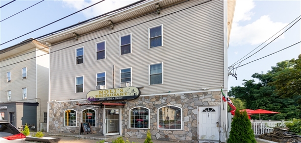 175 Main St Winsted Connecticut, 06098 | 9 Units Aprtment Building