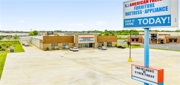 3521 James Sanders Blvd. Paducah Kentucky, 42001 | American Freight; Paducah | Kentucky