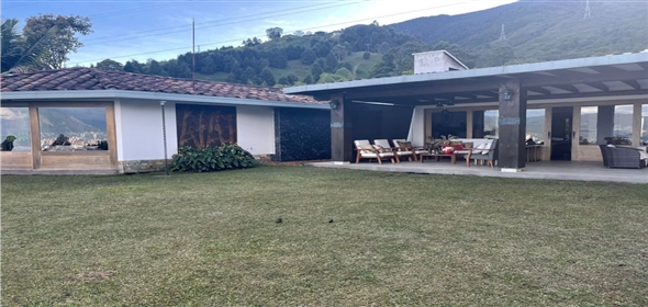 Finca La EStrella, Vereda Morrón Itagui Antioquia, 055467 | Farmhouse in La Estrella - Casa Finca en La Estrella