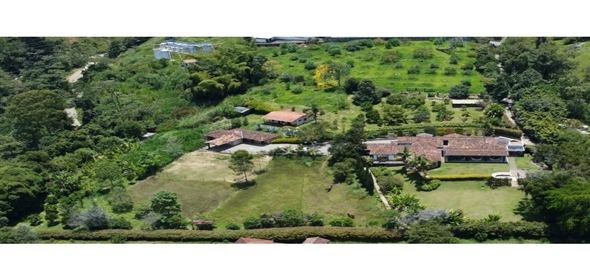 Finca La EStrella, Vereda Morrón Itagui Antioquia, 055467 | Farmhouse in La Estrella - Casa Finca en La Estrella