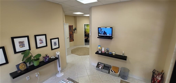 7501 Wiles Rd #Unit 102B, Coral Springs Florida, 33067 | Office in Whispering Woods Center