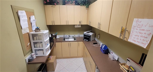 7501 Wiles Rd #Unit 102B, Coral Springs Florida, 33067 | Office in Whispering Woods Center