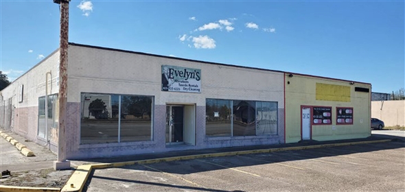 310 State Hwy 3 La Marque Texas, 77568 | Commercial Building