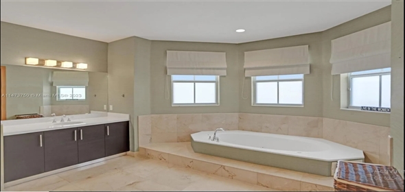 10413 NW 70 th Ln Unit #10413 Doral Florida, 33178 | Spectacular Single Family Home