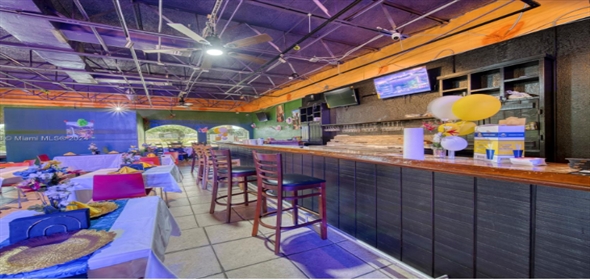 Sunrise , Off Oackland Sunrise Florida, 33319 | Business Brokerage Huge Restaurant  In Sunrise