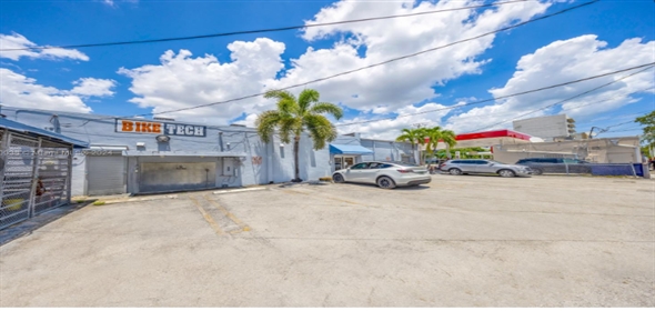 2218 SW 22nd St Miami Florida, 33145 | Commercial Property