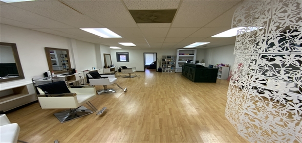 8126 Gravois Rd Affton Missouri, 63123 | Affton Commercial Available-Former Beauty Shop