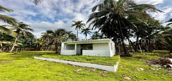 Colón Colon Colon, 03041 | Beachfront House - Casa de Playa en Colón