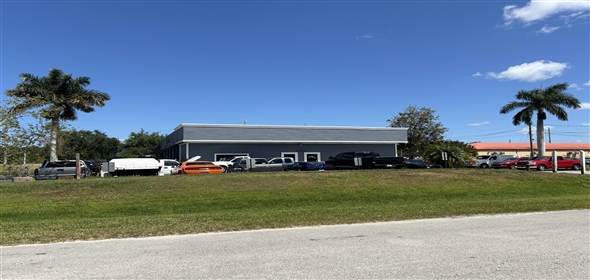 6900 Heritage Dr, Fort Pierce Florida, 34952 | Two Unit Warehouse with Outdoor Storage Land