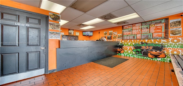 OPA-LOCKA Miami Florida, 33054 | Take Out Restaurant With Walk Style Kitchen