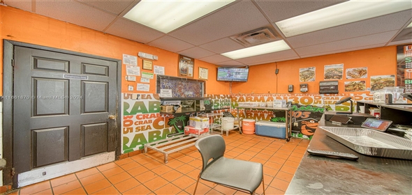 OPA-LOCKA Miami Florida, 33054 | Take Out Restaurant With Walk Style Kitchen