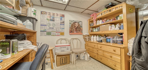 Flagler St MIAMI Miami Florida, 33144 | Beauty Salon For Sale