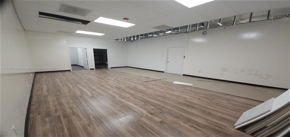 8950 SW 152nd St Suite V Palmetto Bay Florida, 33157 | Beautiful Commercial property