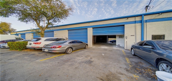 4711 W Hallandele Beach # 9 & 10 Hollywood Florida, 33023 | Exceptional Warehouse