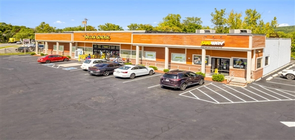 384 Main St Williamstown Massachusetts, 01267 | Dollar General & Subway